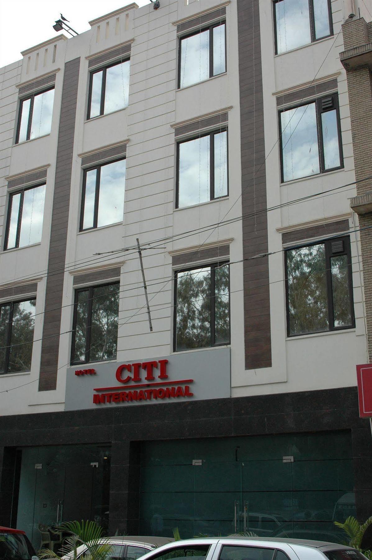 Hotel Citi International Delhi  Dış mekan fotoğraf